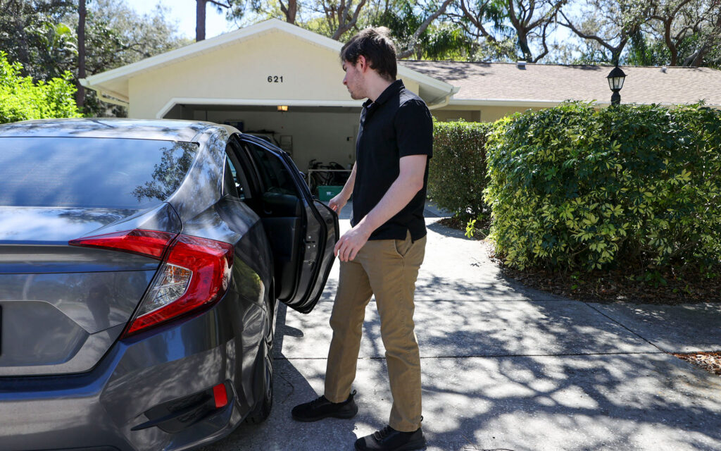 Lyft derruba barreiras e amplia acessibilidade para passageiros com deficiência intelectual