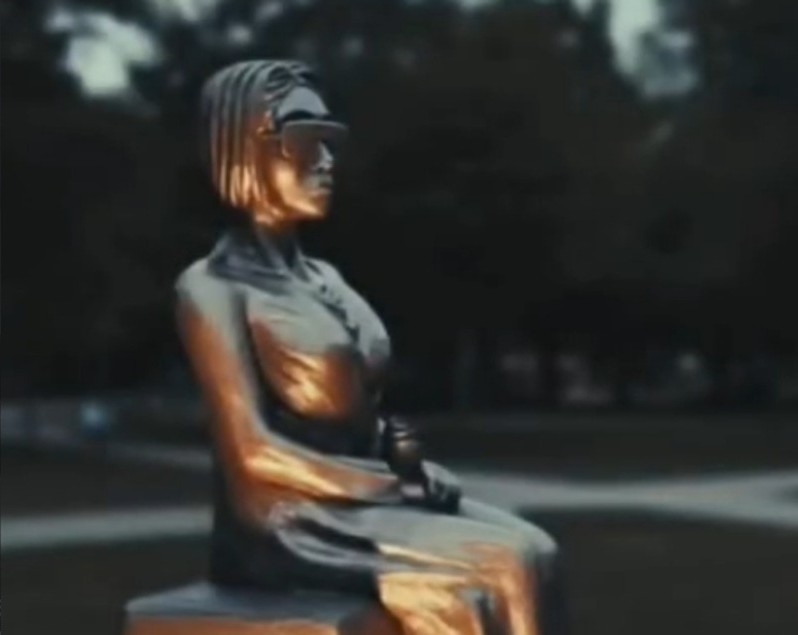 Coveiro autista faz esculturas em cemitério de SC