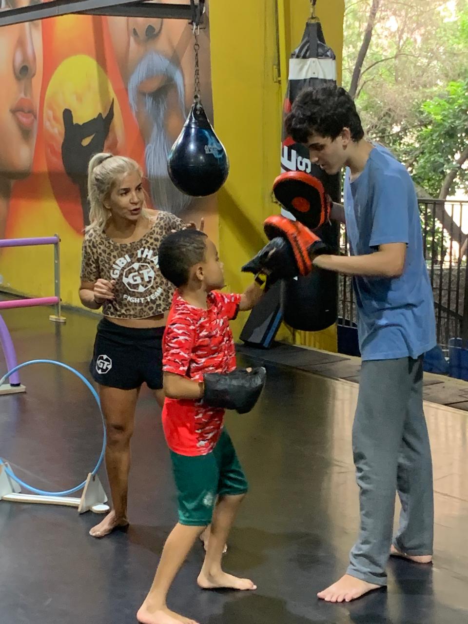 Bela Vista sai do sedentarismo: Esporte revitaliza área e une comunidade.